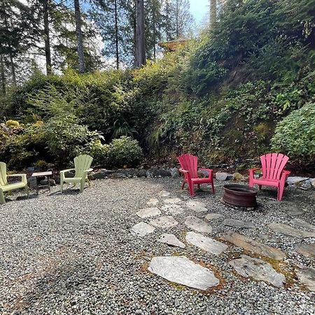 Cozy Corner Cottage Port Renfrew Exteriér fotografie